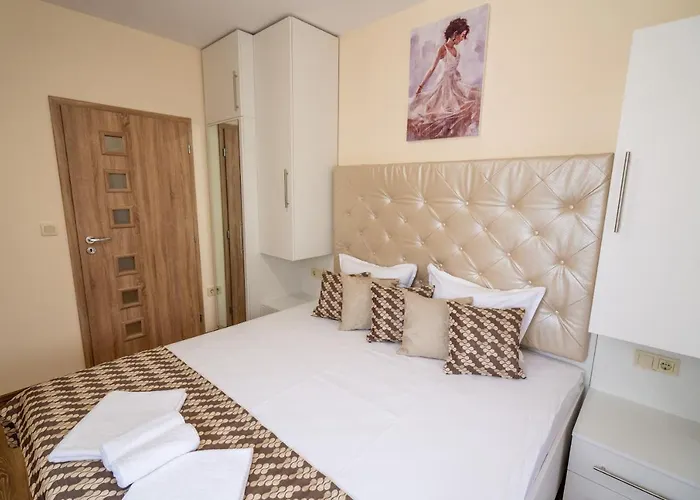 Апартаменты Park Emilin