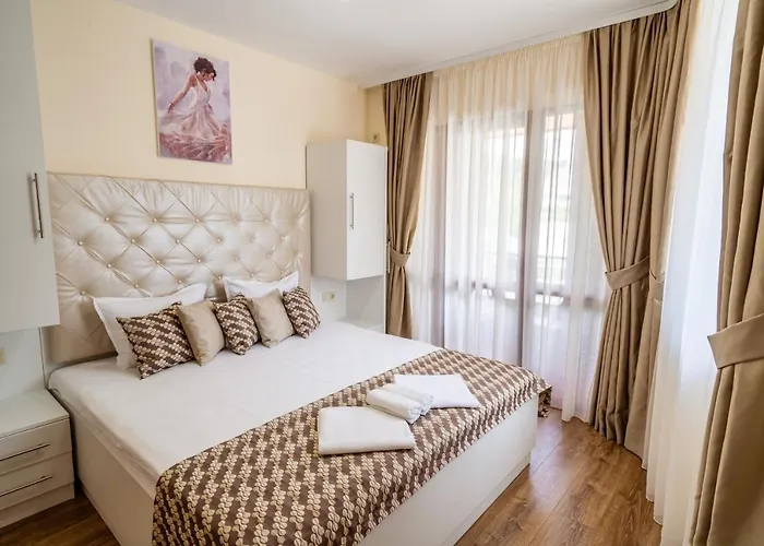 Park Emilin Апартамент